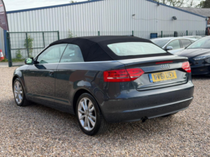2011 Audi A3 Cabriolet 2.0 Tdi Sport S Tronic Euro 5 (s/s) 2dr in Grey — image 4