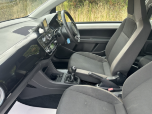 2012 Volkswagen Up! 1.0 High Up! in White — image 3