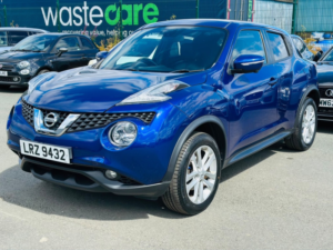 2017 Nissan Juke 1.6 Tekna in Blue — image 6