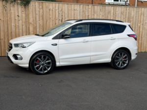 2019 Ford Kuga 2.0 Tdci Ecoblue St-Line Edition in White — image 5