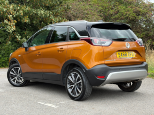 2018 Vauxhall Crossland X 1.2 Turbo Gpf Elite Nav SUV 5dr Petrol Auto Euro 6 (s/s) (110 Ps) in Orange — image 3