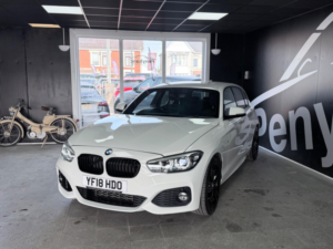 2018 BMW 1 Series 1.5 118i M Sport Shadow Edition Euro 6 (s/s) 5dr in White — image 3