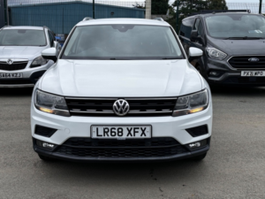 2018 Volkswagen Tiguan 2.0 Tdi Se Navigation in White — image 5