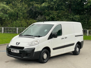 2007 Peugeot Expert 1.6 Hdi L1 H1 4dr in White — image 3