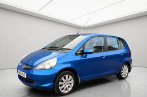 2005 Honda Jazz 1.4 I-Dsi Se CVT-7 5dr in Blue — image 2