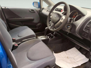 2005 Honda Jazz 1.4 I-Dsi Se CVT-7 5dr in Blue — image 6