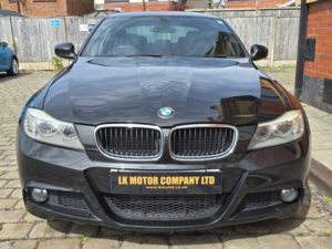 2011 BMW 3 Series 2.0 320d M Sport in Black — image 3