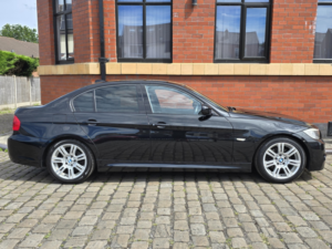 2011 BMW 3 Series 2.0 320d M Sport in Black — image 5