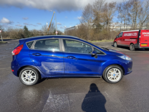 2015 Ford Fiesta 1.0 T Ecoboost Zetec in Blue — image 3