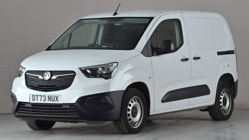 2024 Vauxhall Combo 1.5 Turbo D 2300 Prime Panel Van 5dr Diesel Manual L1 H1 Euro 6 100 Ps in White — image 1