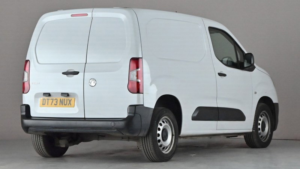 2024 Vauxhall Combo 1.5 Turbo D 2300 Prime Panel Van 5dr Diesel Manual L1 H1 Euro 6 100 Ps in White — image 5