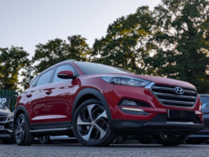 2015 Hyundai Tucson 2.0 Crdi Premium Auto 4WD Euro 6 5dr in Red — image 4