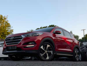 2015 Hyundai Tucson 2.0 Crdi Premium Auto 4WD Euro 6 5dr in Red — image 6