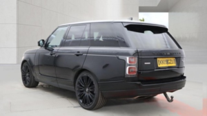 2019 Land Rover Range Rover 4.4 Sd V8 Autobiography in Black — image 3