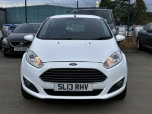 2013 Ford Fiesta 1.0 T Ecoboost Zetec in White — image 5
