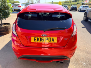 2016 Ford Fiesta 1.6t Ecoboost St-2 Hatchback 3dr Petrol Manual Euro 6 (182 Ps) in Red — image 3