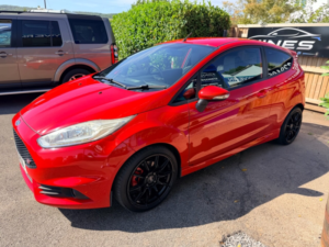 2016 Ford Fiesta 1.6t Ecoboost St-2 Hatchback 3dr Petrol Manual Euro 6 (182 Ps) in Red — image 5