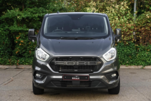 2020 Ford Transit Custom 2.0 320 Ecoblue Limited Crew Van L1 H1 Euro 6 (s/s) 5dr (6 Seat) in Grey — image 2