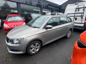 2018 Skoda Fabia 1.0 Tsi Se Euro 6 (s/s) 5dr in Beige — image 2