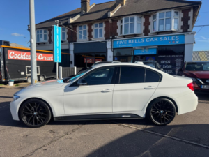 2017 BMW 3 Series 2.0 320d M Sport Auto Euro 6 (s/s) 4dr in White — image 2