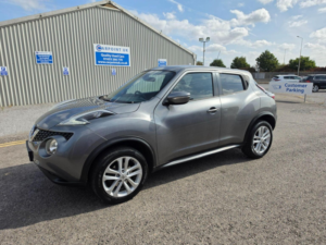2017 Nissan Juke 1.2 Dig-T N-Connecta Euro 6 (s/s) 5dr in Grey — image 3