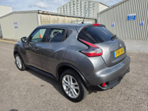2017 Nissan Juke 1.2 Dig-T N-Connecta Euro 6 (s/s) 5dr in Grey — image 4