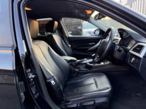 2012 BMW 3 Series 2.0 320d Se Euro 5 (s/s) 4dr in Black — image 4
