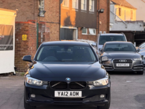 2012 BMW 3 Series 2.0 320d Se Euro 5 (s/s) 4dr in Black — image 6