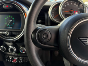 2018 MINI Hatch 1.5 Cooper Euro 6 (s/s) 3dr in White — image 5