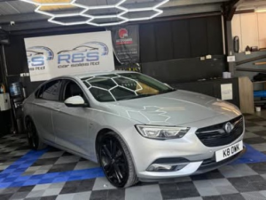 2018 Vauxhall Insignia 2.0 Turbo D Blueinjection Sri Nav in Silver — image 6