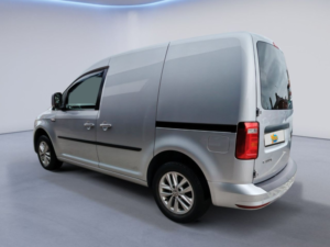2017 Volkswagen Caddy 1.6 Tdi C20 Cr Highline Panel Van 5dr Diesel DSG Swb Euro 5 (102 Ps) in Silver — image 3