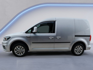 2017 Volkswagen Caddy 1.6 Tdi C20 Cr Highline Panel Van 5dr Diesel DSG Swb Euro 5 (102 Ps) in Silver — image 4
