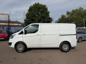 2016 Ford Transit Custom 2.2 Tdci 270 Limited L1 H1 5dr in White — image 3