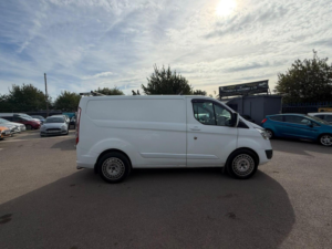 2016 Ford Transit Custom 2.2 Tdci 270 Limited L1 H1 5dr in White — image 6