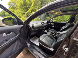 2014 Kia Sportage 1.7 Crdi Ecodynamics 3 in Silver — image 6
