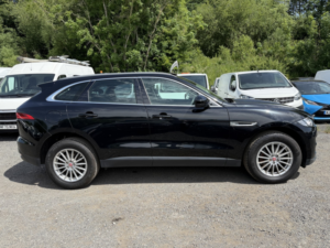 2018 Jaguar F-Pace 2.0 D180 Prestige in Black — image 4