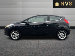 2015 Ford Fiesta 1.3 Zetec in Black — image 3