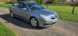 2007 Vauxhall Vectra 2.8i Turbo V6 24v Elite Hatchback 5dr Petrol Automatic (nav) (262 G/km, 247 Bhp) in Silver — image 2