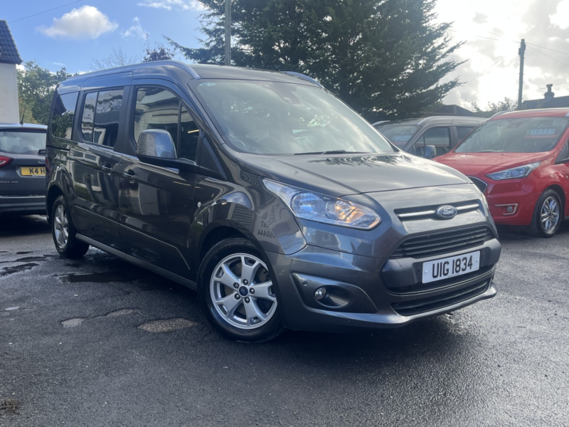 2019 Ford Grand Tourneo Connect 1.5 Tdci Titanium in Grey — image 1
