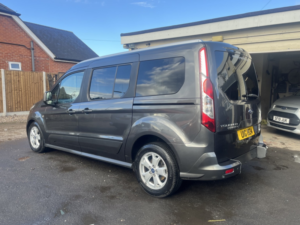 2019 Ford Grand Tourneo Connect 1.5 Tdci Titanium in Grey — image 5