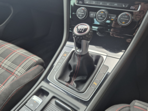 2019 Volkswagen Golf 2.0 Tsi Gti Performance in White — image 2