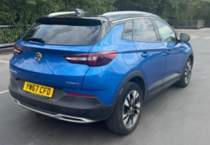 2018 Vauxhall Grandland X 1.6 Turbo D Blueinjection Sport Nav Auto Euro 6 (s/s) 5dr in Blue — image 6