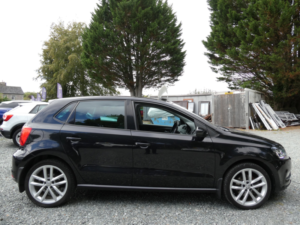 2016 Volkswagen Polo 1.0 Tsi Bluemotion Tech Sel Hatchback 5dr Petrol Manual Euro 6 (s/s) (110 Bhp) in Black — image 2
