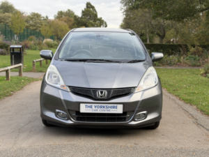 2011 Honda Jazz 1.4 I-Vtec Ex in Grey — image 2