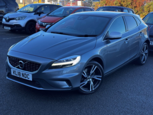 2018 Volvo V40 2.0 R-Design Pro D3 in Grey — image 3