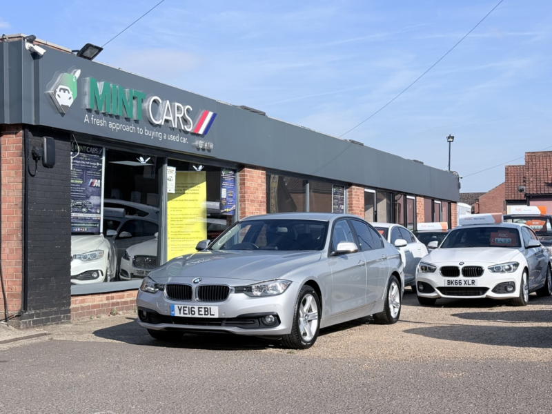 2016 BMW 3 Series 2.0 318d Se Saloon in Silver — image 1