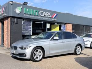 2016 BMW 3 Series 2.0 318d Se Saloon in Silver — image 3