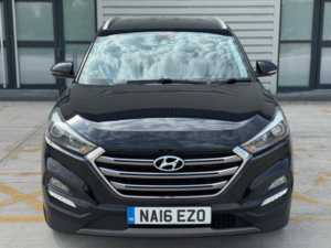 2016 Hyundai Tucson 2.0 Crdi Blue Drive Premium Euro 6 (s/s) 5dr in Black — image 5