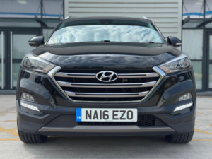 2016 Hyundai Tucson 2.0 Crdi Blue Drive Premium Euro 6 (s/s) 5dr in Black — image 6