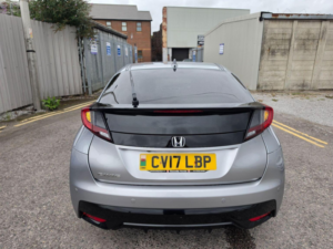 2017 Honda Civic 1.8 I-Vtec Se Plus (navi) Euro 6 (s/s) 5dr in Silver — image 5